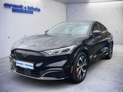Gebraucht 2022 Ford Mustang Mach-E SUV | 35.770 € (Guter Preis)