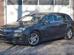 Grau Gebraucht 2016 Opel Insignia Country Tourer Kombi | 5.999 € (Fairer Preis)
