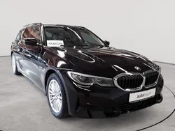 Schwarz uni Gebraucht 2022 BMW 330e Sport Line Kombi | 32.990 € (Superpreis)