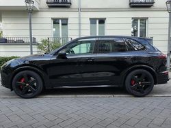 Schwarz Gebraucht 2016 Porsche Cayenne Chrono SUV | 38.500 € (Fairer Preis)