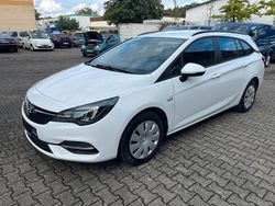 Weiß Gebraucht 2020 Opel Astra Kombi | 7.980 €
