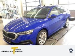 Blau Gebraucht 2022 Skoda Octavia Ambition Kombi | 19.690 € (Superpreis)