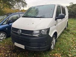 Candyweiß Gebraucht 2016 VW Transporter Van | 12.299 € (Fairer Preis)