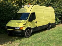 Gelb Gebraucht 2003 Iveco Daily Van / Kleinbus | 8.500 €