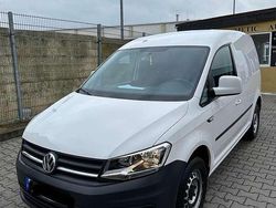 Weiß Gebraucht 2016 VW Caddy Trendline Van / Kleinbus | 13.190 € (Guter Preis)
