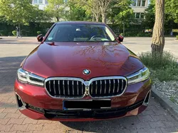 Rot Gebraucht 2020 BMW 530e Luxury Line Limousine | 34.000 € (Etwas zu teuer)