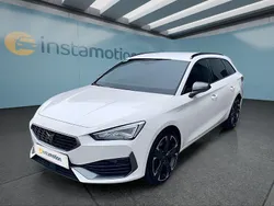 Weiß Gebraucht 2021 Cupra Leon Kombi | 24.049 € (Fairer Preis)