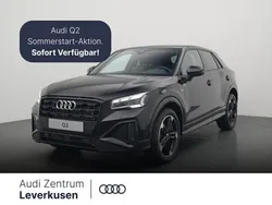 Schwarz (mythosschwarz metallic) Neu 2025 Audi Q2 S-Line SUV | 40.980 € (Fairer Preis)
