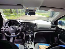 Gebraucht 2017 Renault Mégane IV Business Limousine | 9.000 € (Teuer)