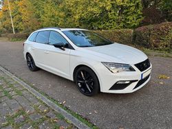 Weiß Gebraucht 2020 Seat Leon FR Kombi | 21.900 € (Etwas zu teuer)