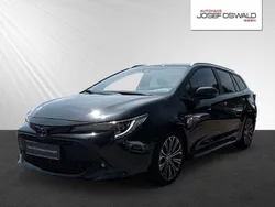 Schwarz Gebraucht 2021 Toyota Corolla Team Kombi | 24.985 € (Guter Preis)