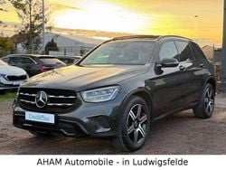 Grau Gebraucht 2022 Mercedes GLC220 Night SUV | 37.890 € (Guter Preis)