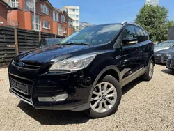 Schwarz Gebraucht 2015 Ford Kuga Titanium SUV | 7.950 € (Guter Preis)