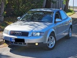 Silber Gebraucht 2004 Audi A4 Limousine | 1.800 € (Fairer Preis)
