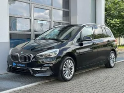 Schwarz Gebraucht 2021 BMW 218 Luxury Line Van / Kleinbus | 20.990 € (Fairer Preis)