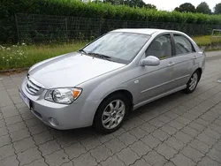 Grau Gebraucht 2006 Kia Cerato EX Limousine | 3.990 €