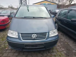 Grau Gebraucht 2005 VW Sharan Goal Van / Kleinbus | 3.300 € (Fairer Preis)