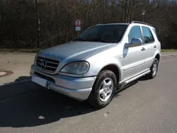 Silber Gebraucht 1999 Mercedes ML320 SUV | 1.999 € (Superpreis)
