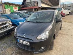 Grau Gebraucht 2014 Mitsubishi Space Star Kleinwagen | 1.499 € (Guter Preis)