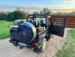 Blau Gebraucht 1997 Mercedes G300 SUV | 89.000 €