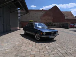 Blau Gebraucht 1979 BMW 316 Basis Limousine | 8.000 €