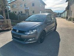 Grau Gebraucht 2013 VW Polo Comfortline Limousine | 4.999 € (Guter Preis)