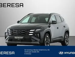 Ecotronic grey / mic Gebraucht 2025 Hyundai Tucson Trend SUV | 34.490 € (Guter Preis)