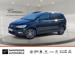 Schwarz Gebraucht 2016 VW Touran Comfortline Van / Kleinbus | 19.690 € (Fairer Preis)