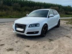 Weiß Gebraucht 2009 Audi A3 Sportback S-Line Limousine | 7.000 € (Guter Preis)