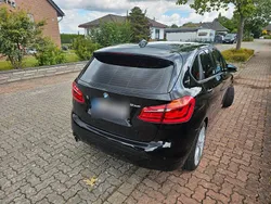 Schwarz Gebraucht 2018 BMW 225 Active Tourer iPerformance Van / Kleinbus | 16.400 € (Guter Preis)