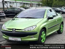 Grün Gebraucht 2001 Peugeot 206 CC Cabrio | 2.999 € (Etwas zu teuer)