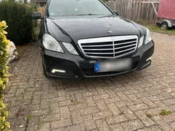 Schwarz Gebraucht 2009 Mercedes E220 Limousine | 6.500 € (Guter Preis)