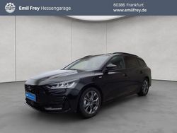 Agate black metallic Gebraucht 2023 Ford Focus ST-Line Kombi | 21.950 € (Guter Preis)