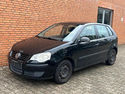 Schwarz Gebraucht 2005 VW Polo Kleinwagen | 1.390 € (Teuer)