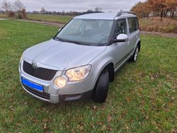 Silber Gebraucht 2010 Skoda Yeti SUV | 5.600 € (Guter Preis)