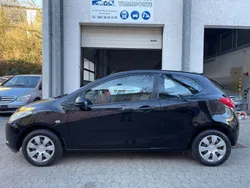Schwarz Gebraucht 2009 Mazda 2 Impuls Kleinwagen | 3.500 € (Fairer Preis)