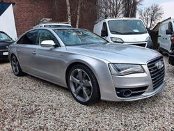 Silber Gebraucht 2012 Audi S8 Performance Limousine | 22.998 € (Fairer Preis)