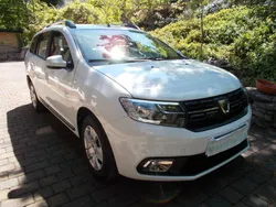 Weiß Gebraucht 2020 Dacia Logan MCV Comfort Kombi | 11.000 €