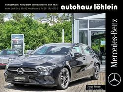 Metalliclack kosmosschwarz Gebraucht 2023 Mercedes A180 Premium Limousine | 28.650 € (Fairer Preis)