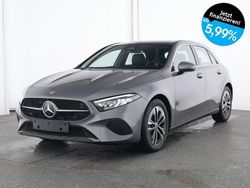 Grau Gebraucht 2024 Mercedes A180 Progressive Limousine | 28.790 € (Fairer Preis)