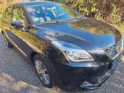 Schwarz Gebraucht 2017 Suzuki Baleno Basic Kleinwagen | 9.990 € (Fairer Preis)