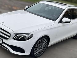 Weiß Gebraucht 2018 Mercedes E200 Avantgarde Kombi | 19.900 € (Superpreis)