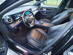 Schwarz Gebraucht 2020 Mercedes E400 Avantgarde Kombi | 35.999 € (Fairer Preis)