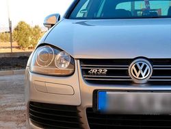 Silber Gebraucht 2009 VW Golf VI R Limousine | 16.000 €
