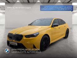 Gelb Gebraucht 2024 BMW M5 Sport Line Limousine | 131.910 €