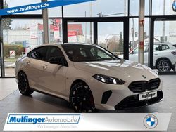 Weiß (alpinweiss (weiß)) Gebraucht 2024 BMW M235 Efficient Dynamics Limousine | 57.980 € (Teuer)