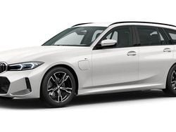 Weiß Gebraucht 2024 BMW 330e Comfort Edition Kombi | 49.276 € (Fairer Preis)