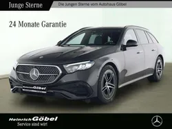 Grau Gebraucht 2024 Mercedes E200 AMG Limousine | 52.900 € (Teuer)