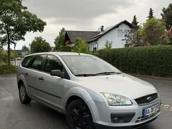 Silber Gebraucht 2005 Ford Focus Kombi | 1.390 € (Etwas zu teuer)