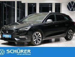 Mitternachtsschwarz Gebraucht 2024 Seat Leon FR Kombi | 26.987 € (Fairer Preis)